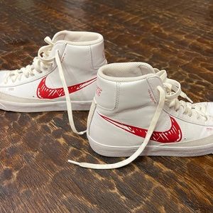 Nike Red Blazers 7.5W